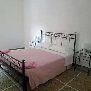 Hostel B&B , Piza Włochy